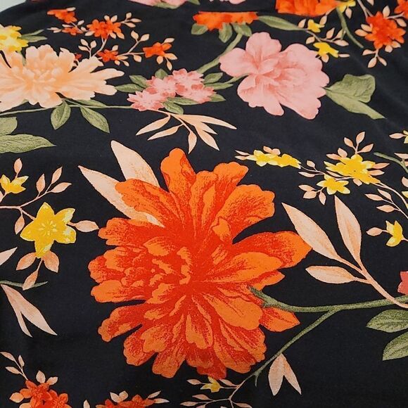 Old Navy floral cami - Picture 5 of 5